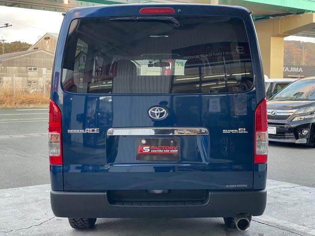 ハイエースバン リノカ/RENOCA/コーストライン/丸目フェイス/両側パワースライドドア/プッシュスタート/クラシックブラウン内装/新品ベッドキット/フルフラットベッド/リーンコロラド16AW/キャンピングカー仕様(10枚目)
