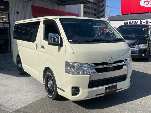 ハイエースバン