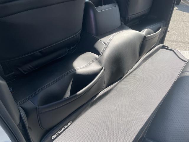 ハイエースバン