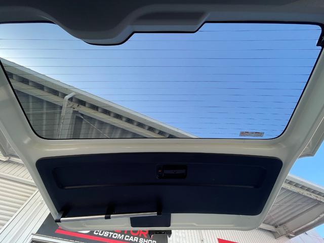 ハイエースバン