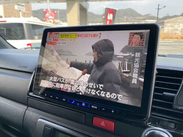 ハイエースバン スーパーＧＬ　ダークプライムＩＩ　ディーゼル車／ＡＬＰＩＮＥ／ＢＩＧＸナビ／モデリスタフルエアロ／ブラックカスタム／パワースライド／ヴァレンティテール／カミュラ１７ＡＷ／ファルケンタイヤ／ローダウン／ＥＴＣ／ハイエースカスタム（3枚目）