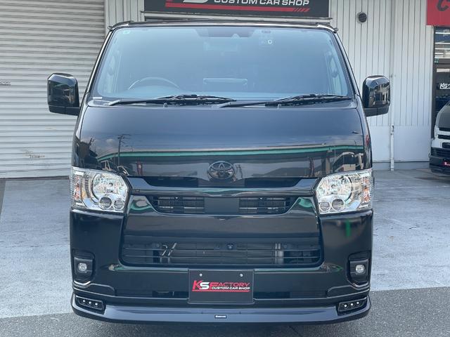 ハイエースバン スーパーＧＬ　ダークプライムＩＩ　ディーゼル車／ＡＬＰＩＮＥ／ＢＩＧＸナビ／モデリスタフルエアロ／ブラックカスタム／パワースライド／ヴァレンティテール／カミュラ１７ＡＷ／ファルケンタイヤ／ローダウン／ＥＴＣ／ハイエースカスタム（4枚目）