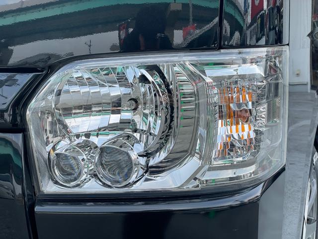 ハイエースバン スーパーＧＬ　ダークプライムＩＩ　ディーゼル車／ＡＬＰＩＮＥ／ＢＩＧＸナビ／モデリスタフルエアロ／ブラックカスタム／パワースライド／ヴァレンティテール／カミュラ１７ＡＷ／ファルケンタイヤ／ローダウン／ＥＴＣ／ハイエースカスタム（21枚目）