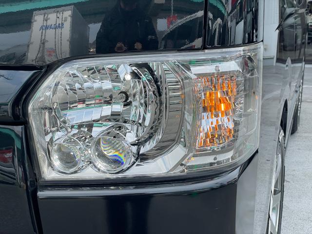 ハイエースバン スーパーＧＬ　ダークプライムＩＩ　ディーゼル車／ＡＬＰＩＮＥ／ＢＩＧＸナビ／モデリスタフルエアロ／ブラックカスタム／パワースライド／ヴァレンティテール／カミュラ１７ＡＷ／ファルケンタイヤ／ローダウン／ＥＴＣ／ハイエースカスタム（23枚目）