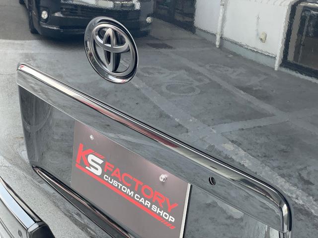 ハイエースバン スーパーＧＬ　ダークプライムＩＩ　ディーゼル車／ＡＬＰＩＮＥ／ＢＩＧＸナビ／モデリスタフルエアロ／ブラックカスタム／パワースライド／ヴァレンティテール／カミュラ１７ＡＷ／ファルケンタイヤ／ローダウン／ＥＴＣ／ハイエースカスタム（33枚目）