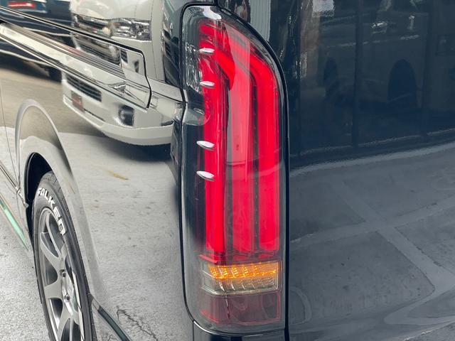 ハイエースバン スーパーＧＬ　ダークプライムＩＩ　ディーゼル車／ＡＬＰＩＮＥ／ＢＩＧＸナビ／モデリスタフルエアロ／ブラックカスタム／パワースライド／ヴァレンティテール／カミュラ１７ＡＷ／ファルケンタイヤ／ローダウン／ＥＴＣ／ハイエースカスタム（45枚目）