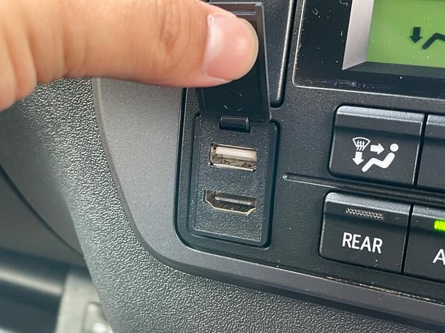 ハイエースバン スーパーＧＬ　ダークプライムＩＩ　ディーゼル車／ＡＬＰＩＮＥ／ＢＩＧＸナビ／モデリスタフルエアロ／ブラックカスタム／パワースライド／ヴァレンティテール／カミュラ１７ＡＷ／ファルケンタイヤ／ローダウン／ＥＴＣ／ハイエースカスタム（59枚目）