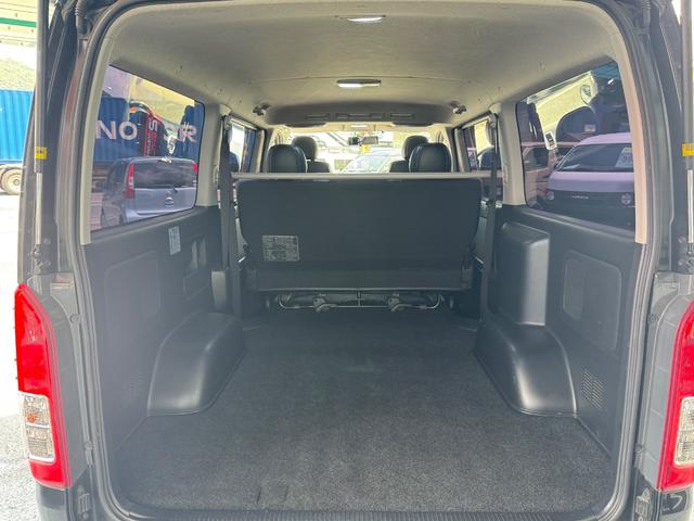 ハイエースバン