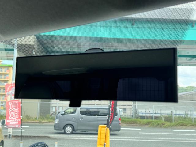 ハイエースバン