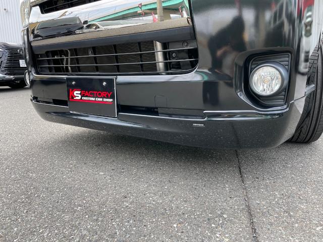 ハイエースバン