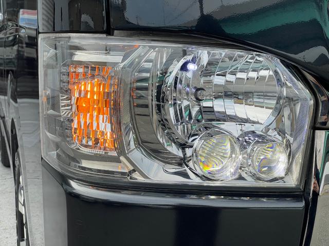 ハイエースバン