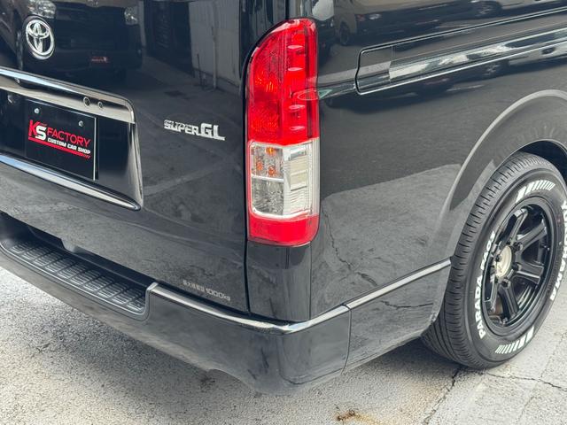 ハイエースバン