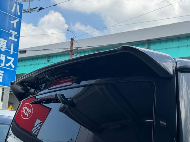 ハイエースバン