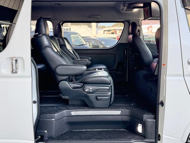 �j�r�t�@�N�g���[�n�C�G�[�X�����X�@�n�C�G�[�X���X�@�n�C�G�[�X�@�R���v���[�g�J�[�@�p�[�c�̔��@�@�����ԗ��@�L�����s���O�J�[�@�@���[�_�E���@���t�g�A�b�v�ȂǗl�X�ȃJ�X�^�����\�ł��B�Ԓ����@�A�E�g�h�A