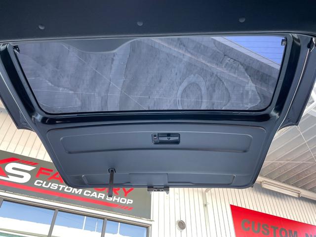 ハイエースバン スーパーＧＬ　５０ＴＨ　アニバーサリーリミテッド　ＡＬＰＩＮＥ１１インチＢＩＧＸナビ／フリップダウンモニター／ベッドキット／ＤＥＬＦ－０３／１７ＡＷ／フロントブッシュバー／ＴＲＤマッドガード／ＥＴＣ／バックカメラ／クッションフロア／５０ＴＨ（20枚目）