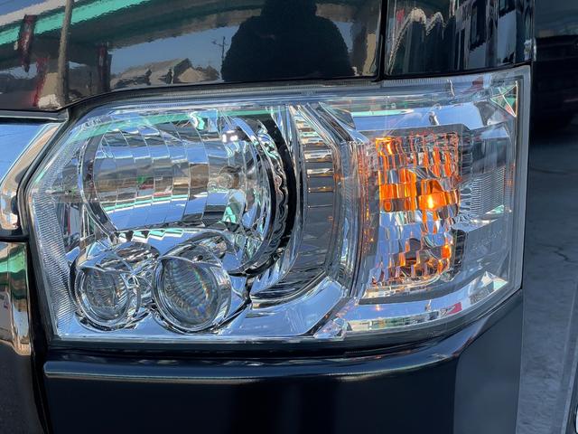 ハイエースバン スーパーＧＬ　５０ＴＨ　アニバーサリーリミテッド　ＡＬＰＩＮＥ１１インチＢＩＧＸナビ／フリップダウンモニター／ベッドキット／ＤＥＬＦ－０３／１７ＡＷ／フロントブッシュバー／ＴＲＤマッドガード／ＥＴＣ／バックカメラ／クッションフロア／５０ＴＨ（34枚目）