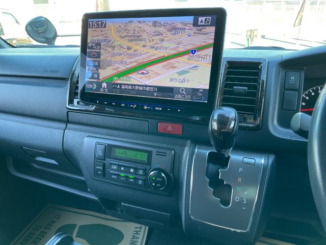 ハイエースバン スーパーＧＬ　５０ＴＨ　アニバーサリーリミテッド　ＡＬＰＩＮＥ１１インチＢＩＧＸナビ／フリップダウンモニター／ベッドキット／ＤＥＬＦ－０３／１７ＡＷ／フロントブッシュバー／ＴＲＤマッドガード／ＥＴＣ／バックカメラ／クッションフロア／５０ＴＨ（62枚目）