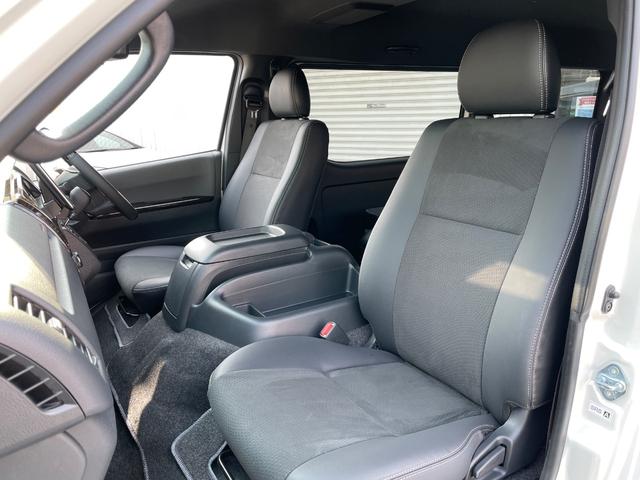 ハイエースバン スーパーＧＬ　ダークプライムＩＩ　ディーゼル車／ＡＬＰＩＮＥ１１インチＢＩＧＸナビ／ローダウン／４１５ＣＯＢＲＡフロントリップ／ＥＳＳＥＸ　ＥＣ－１７ＡＷ／ベッドキット／ＥＴＣ／バックカメラ／ＬＥＤヘッドランプ／両側パワースライドドア（17枚目）