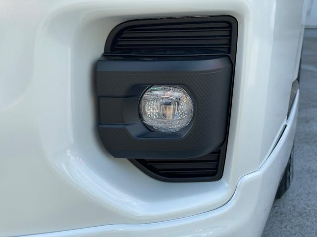 ハイエースバン スーパーＧＬ　ダークプライムＩＩ　ディーゼル車／ＡＬＰＩＮＥ１１インチＢＩＧＸナビ／ローダウン／４１５ＣＯＢＲＡフロントリップ／ＥＳＳＥＸ　ＥＣ－１７ＡＷ／ベッドキット／ＥＴＣ／バックカメラ／ＬＥＤヘッドランプ／両側パワースライドドア（37枚目）