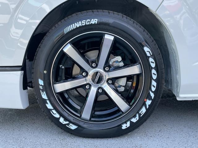 ハイエースバン スーパーＧＬ　ダークプライムＩＩ　ディーゼル車／ＡＬＰＩＮＥ１１インチＢＩＧＸナビ／ローダウン／４１５ＣＯＢＲＡフロントリップ／ＥＳＳＥＸ　ＥＣ－１７ＡＷ／ベッドキット／ＥＴＣ／バックカメラ／ＬＥＤヘッドランプ／両側パワースライドドア（43枚目）