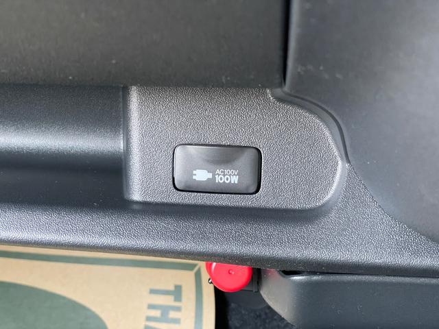 ハイエースバン スーパーＧＬ　ダークプライムＩＩ　ディーゼル車／ＡＬＰＩＮＥ１１インチＢＩＧＸナビ／ローダウン／４１５ＣＯＢＲＡフロントリップ／ＥＳＳＥＸ　ＥＣ－１７ＡＷ／ベッドキット／ＥＴＣ／バックカメラ／ＬＥＤヘッドランプ／両側パワースライドドア（67枚目）