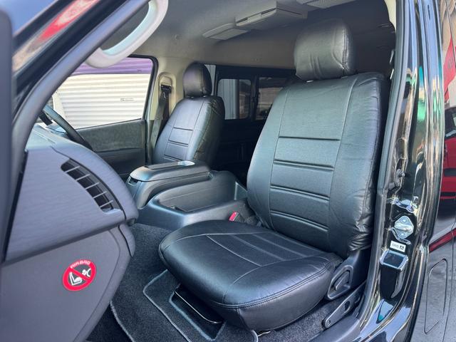 ハイエースワゴン GL 10人乗り/パワースライドドア/SADカスタムジャパン/Fバンパー/シートカバー/ローダウン/ゼロブレイク18AW/中古ハイエースカスタム/リアスポイラー/プッシュスタート/ETC/フットパネル(3枚目)