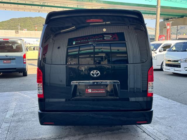 ハイエースワゴン GL 10人乗り/パワースライドドア/SADカスタムジャパン/Fバンパー/シートカバー/ローダウン/ゼロブレイク18AW/中古ハイエースカスタム/リアスポイラー/プッシュスタート/ETC/フットパネル(8枚目)