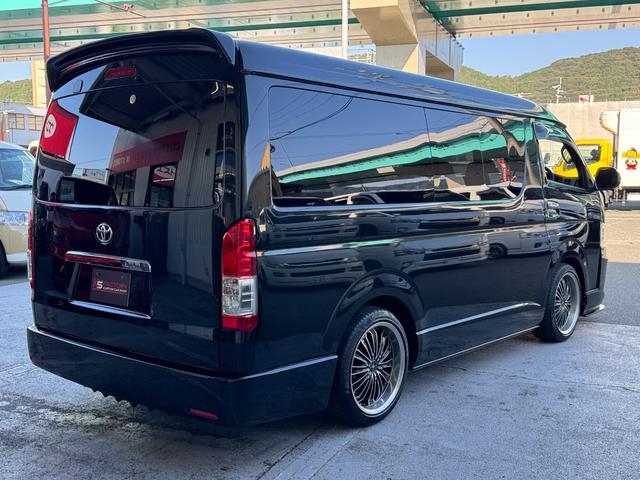 ハイエースワゴン GL 10人乗り/パワースライドドア/SADカスタムジャパン/Fバンパー/シートカバー/ローダウン/ゼロブレイク18AW/中古ハイエースカスタム/リアスポイラー/プッシュスタート/ETC/フットパネル(15枚目)