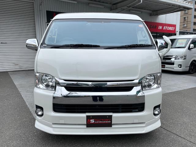 ハイエースワゴン ＧＬ　ＦＬＥＸ内装ＶＥＲ２／３人掛けベンチシート／フルフラットベッド／後席モニター／ナビ／ＥＴＣ／１７ＡＷ／バルベログランデ／フロントスポイラー／ローダウン／サブモニター／バッドフェイスボンネット（22枚目）