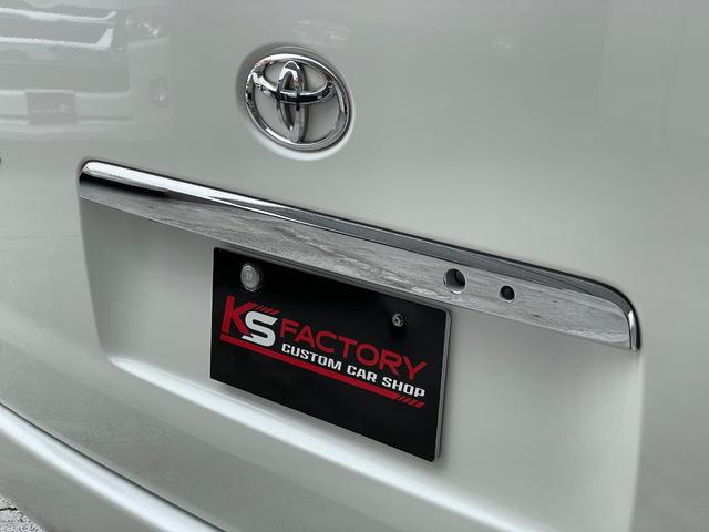 ハイエースワゴン ＧＬ　ＦＬＥＸ内装ＶＥＲ２／３人掛けベンチシート／フルフラットベッド／後席モニター／ナビ／ＥＴＣ／１７ＡＷ／バルベログランデ／フロントスポイラー／ローダウン／サブモニター／バッドフェイスボンネット（41枚目）