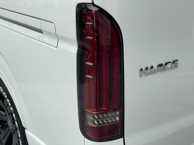 ハイエースワゴン ＧＬ　ＦＬＥＸ内装ＶＥＲ２／３人掛けベンチシート／フルフラットベッド／後席モニター／ナビ／ＥＴＣ／１７ＡＷ／バルベログランデ／フロントスポイラー／ローダウン／サブモニター／バッドフェイスボンネット（45枚目）