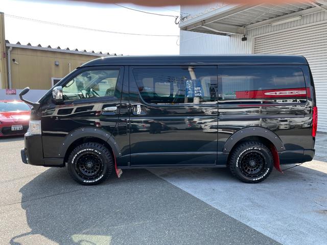 ハイエースワゴン ＧＬ　新車／４ＷＤ／アルパイン１１インチ／シートアレンジ／テーブル／ベッド／ＫＳＦ－Ｗ１／１２．８インチ後席モニター／マッドガード／オーバーフェンダー／車中泊仕様／キャンピングカー仕様／フルフラット（24枚目）