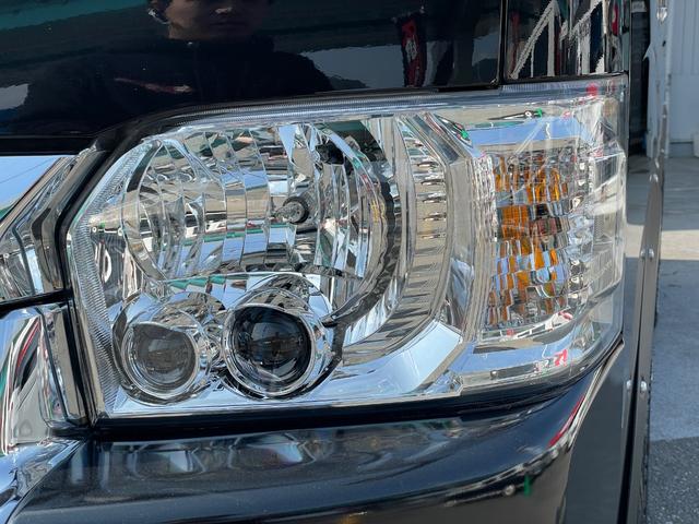 ハイエースワゴン ＧＬ　新車／４ＷＤ／アルパイン１１インチ／シートアレンジ／テーブル／ベッド／ＫＳＦ－Ｗ１／１２．８インチ後席モニター／マッドガード／オーバーフェンダー／車中泊仕様／キャンピングカー仕様／フルフラット（33枚目）