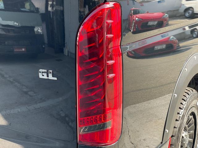 ハイエースワゴン ＧＬ　新車／４ＷＤ／アルパイン１１インチ／シートアレンジ／テーブル／ベッド／ＫＳＦ－Ｗ１／１２．８インチ後席モニター／マッドガード／オーバーフェンダー／車中泊仕様／キャンピングカー仕様／フルフラット（46枚目）