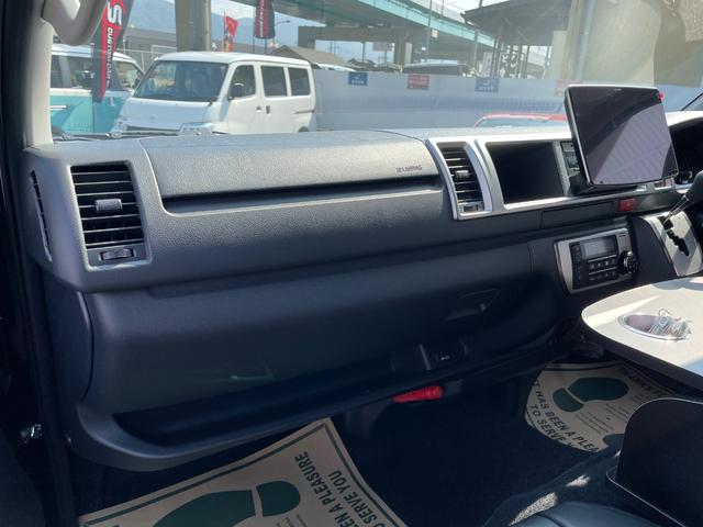 ハイエースワゴン ＧＬ　新車／４ＷＤ／アルパイン１１インチ／シートアレンジ／テーブル／ベッド／ＫＳＦ－Ｗ１／１２．８インチ後席モニター／マッドガード／オーバーフェンダー／車中泊仕様／キャンピングカー仕様／フルフラット（73枚目）