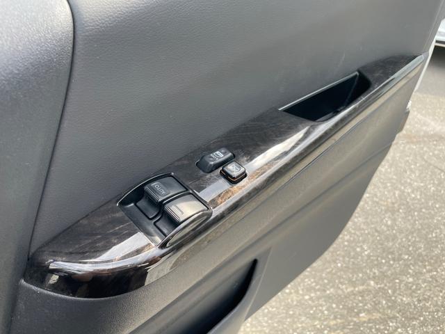 ハイエースバン スーパーＧＬ　ダークプライムＩＩ　ディーゼル車／ＷＡＬＤフルエアロ／両側パワースライド／小窓付ガラス／ゼロブレイク２０ＡＷ／ローダウン／リアウイング／ケンウッドナビ／ＥＴＣ／ドライブレコーダー／レーダー／バッドフェイスボンネットカバー（60枚目）