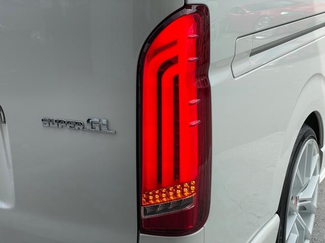 ハイエースバン スーパーＧＬ　ダークプライムＩＩ　ディーゼル車／ＷＡＬＤフルエアロ／両側パワースライド／小窓付ガラス／ゼロブレイク２０ＡＷ／ローダウン／リアウイング／ケンウッドナビ／ＥＴＣ／ドライブレコーダー／レーダー／バッドフェイスボンネットカバー（67枚目）