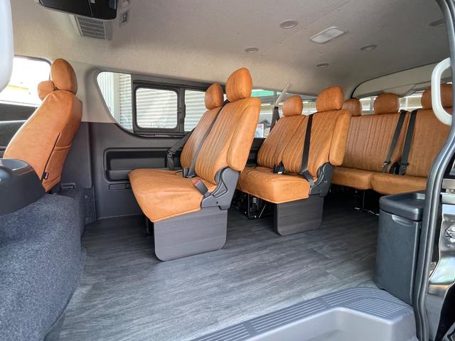 ハイエースワゴン ＧＬ　未登録新車／ＡＬＰＩＮＥ１１インチＢＩＧＸナビ／ＫＳＦブラックエディション／１２．８インチフリップダウンモニター／ＪＡＯＳスキッドバー／ＴＲＤマッドフラップ／キャメルシートカバー／ハイエースカスタム（8枚目）