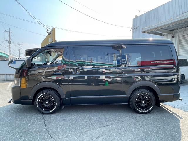 ハイエースワゴン ＧＬ　未登録新車／ＡＬＰＩＮＥ１１インチＢＩＧＸナビ／ＫＳＦブラックエディション／１２．８インチフリップダウンモニター／ＪＡＯＳスキッドバー／ＴＲＤマッドフラップ／キャメルシートカバー／ハイエースカスタム（16枚目）