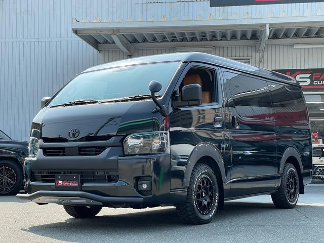 ハイエースワゴン ＧＬ　未登録新車／ＡＬＰＩＮＥ１１インチＢＩＧＸナビ／ＫＳＦブラックエディション／１２．８インチフリップダウンモニター／ＪＡＯＳスキッドバー／ＴＲＤマッドフラップ／キャメルシートカバー／ハイエースカスタム（17枚目）