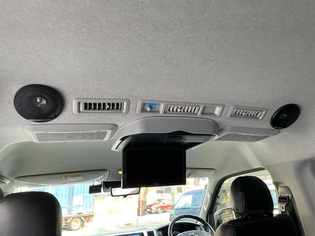 ハイエースワゴン GL ワンオーナー/FLEX内装VER1/ALPINE12.8インチモニター/ローダウン/オーバーフェンダー/フロントスポイラー/17AW/ヴァレンティLEDテールランプ/リアスポイラー/フラットベッド(10枚目)