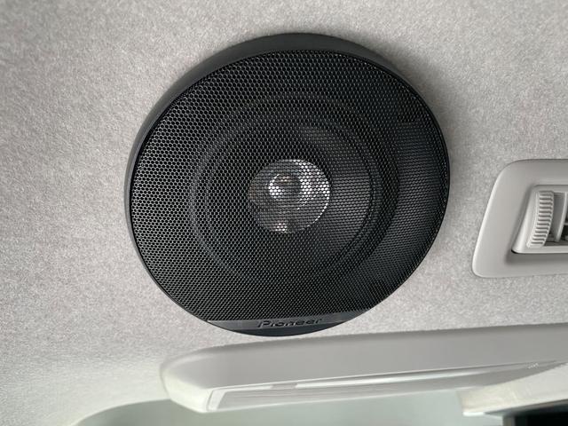 ハイエースワゴン GL ワンオーナー/FLEX内装VER1/ALPINE12.8インチモニター/ローダウン/オーバーフェンダー/フロントスポイラー/17AW/ヴァレンティLEDテールランプ/リアスポイラー/フラットベッド(11枚目)