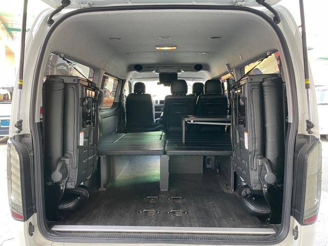 ハイエースワゴン GL ワンオーナー/FLEX内装VER1/ALPINE12.8インチモニター/ローダウン/オーバーフェンダー/フロントスポイラー/17AW/ヴァレンティLEDテールランプ/リアスポイラー/フラットベッド(16枚目)