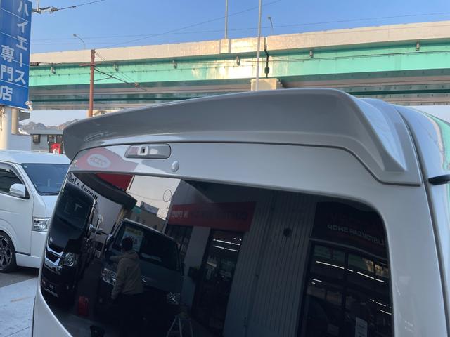 ハイエースワゴン GL ワンオーナー/FLEX内装VER1/ALPINE12.8インチモニター/ローダウン/オーバーフェンダー/フロントスポイラー/17AW/ヴァレンティLEDテールランプ/リアスポイラー/フラットベッド(49枚目)