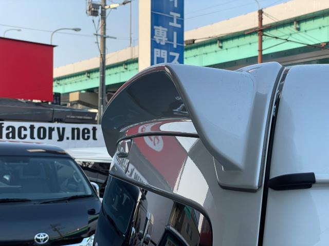 ハイエースワゴン GL ワンオーナー/FLEX内装VER1/ALPINE12.8インチモニター/ローダウン/オーバーフェンダー/フロントスポイラー/17AW/ヴァレンティLEDテールランプ/リアスポイラー/フラットベッド(50枚目)