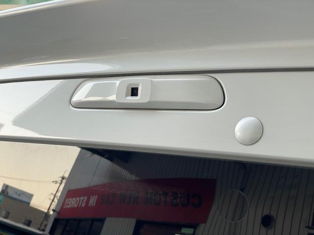 ハイエースワゴン GL ワンオーナー/FLEX内装VER1/ALPINE12.8インチモニター/ローダウン/オーバーフェンダー/フロントスポイラー/17AW/ヴァレンティLEDテールランプ/リアスポイラー/フラットベッド(51枚目)