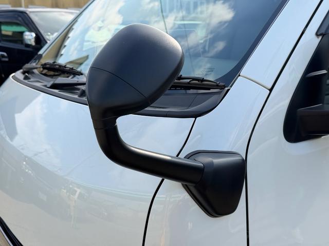 ハイエースバン スーパーＧＬ　ダークプライムＩＩ　ディーゼル／新品モデリスタフルエアロ／アルパイン１１インチＢＩＸ／新品ベッドキット／新品３Ｄシートカバー／ＫＳＦマフラーカッター／ＥＴＣ／ＫＳＦキャリパーカバー／ＤＥＬＦ０１／１８ＡＷ／ローダウン（43枚目）