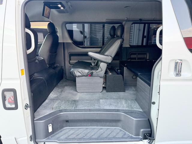 ���̎ԗ��������݌ɒ��I�n�C�G�[�X�@�R���v���[�g�J�[�@�p�[�c�̔��@�@�����ԗ��@�L�����s���O�J�[�@�@���[�_�E���@���t�g�A�b�v�ȂǗl�X�ȃJ�X�^�����\�ł��B�Ԓ����@�A�E�g�h�A