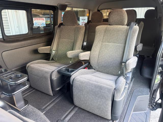 ハイエースワゴン