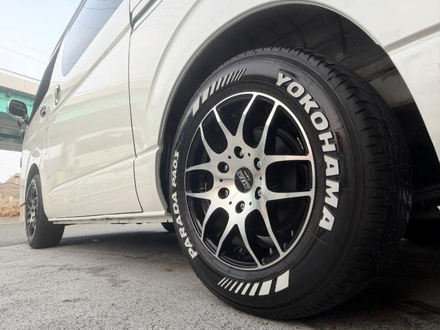 ハイエースバン